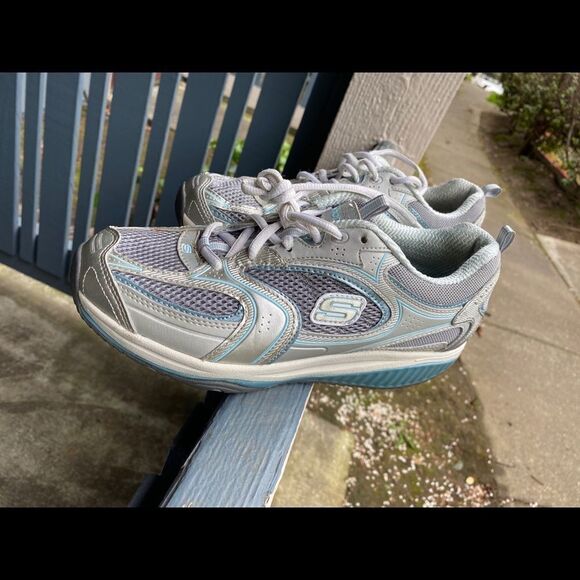Skechers Women’s Shape Up Gray Sz 9 US - Picture 1 of 8
